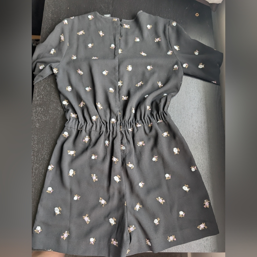 Club Monaco Floral Embroidered Romper - Picture 4 of 12